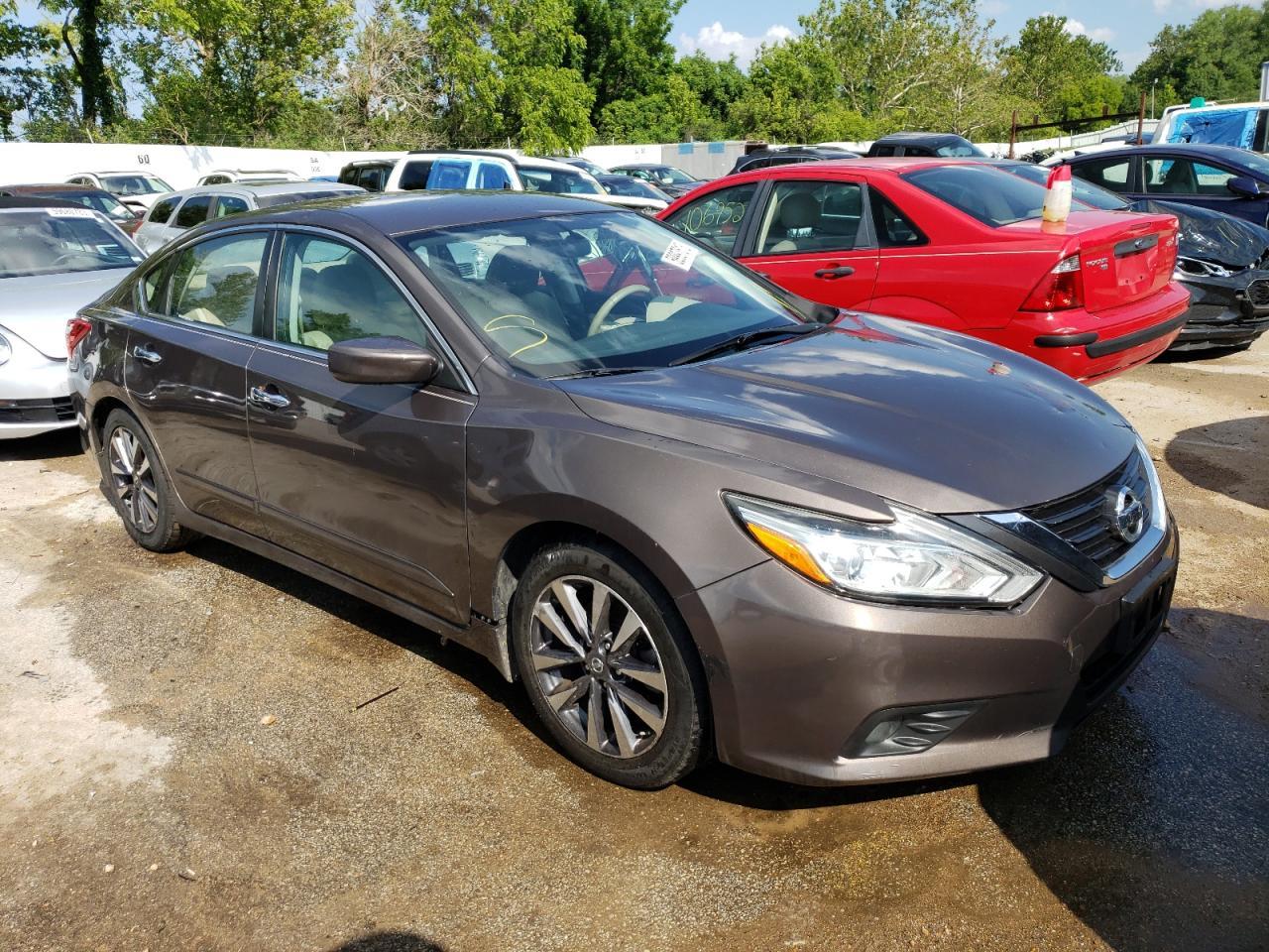 2017 Nissan Altima 2.5 - Фото 4