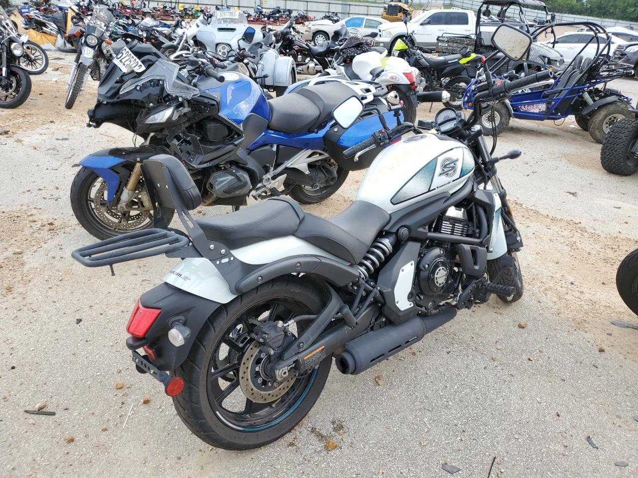 2022 Kawasaki En650 C - Фото 4