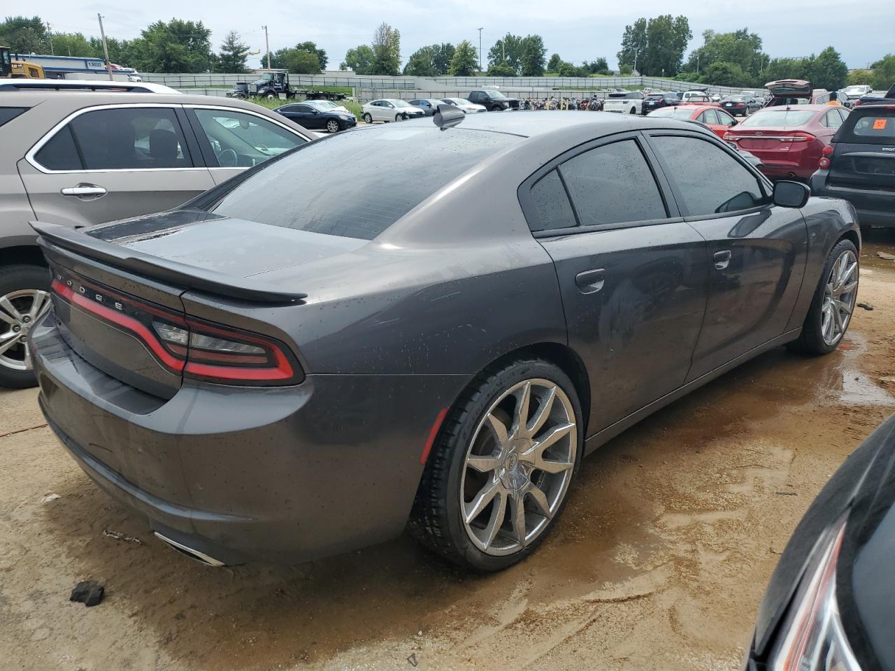 2017 Dodge Charger Sxt - Image 3