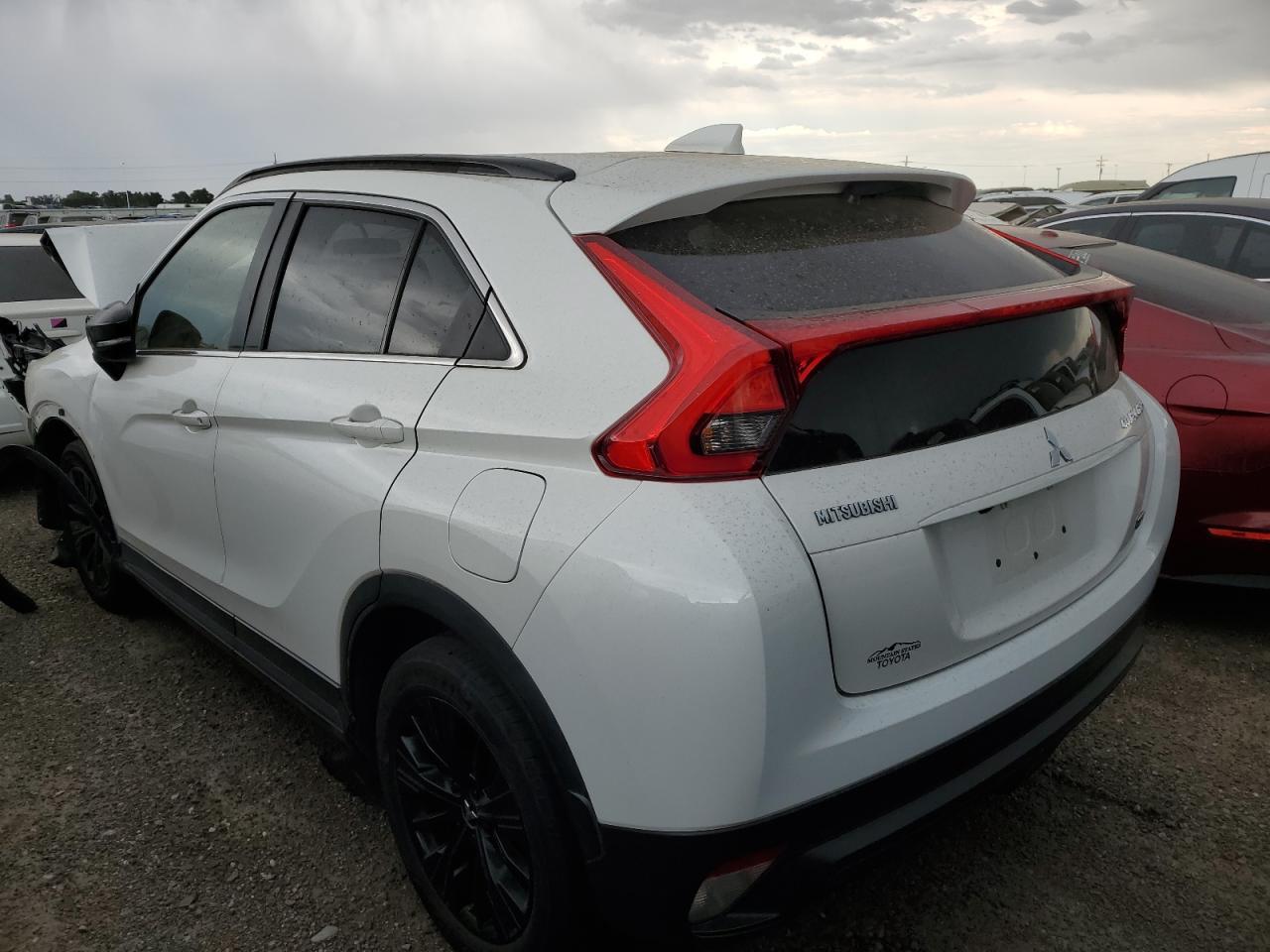 2019 Mitsubishi Eclipse Cross Le - Image 2