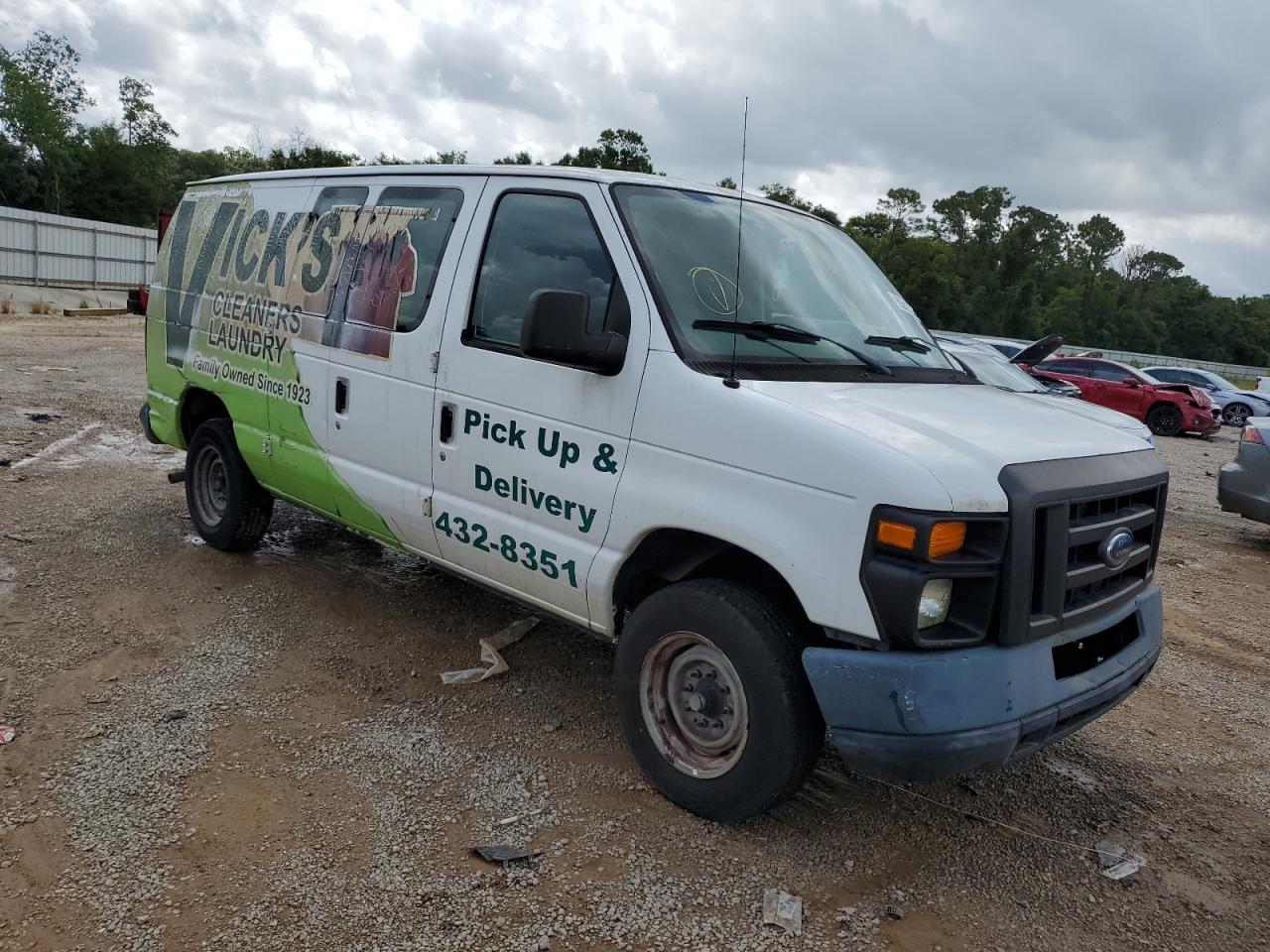 2012 Ford Econoline E150 Van - Фото 4