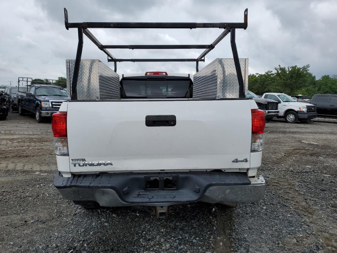 2013 Toyota Tundra Double Cab Sr5 Double Cab Sr5 - Image 6