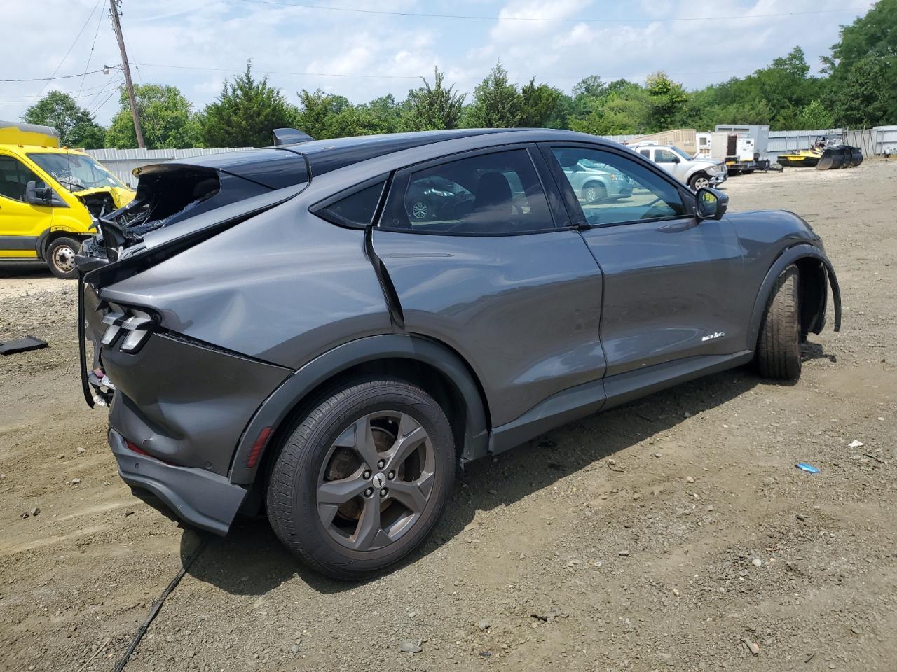 2021 Ford Mustang Mach-E Select - Фото 3