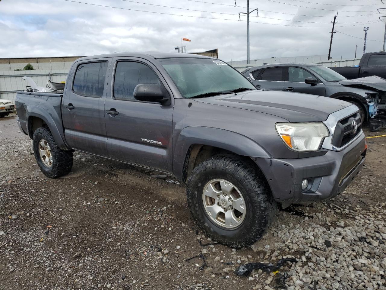 2014 Toyota Tacoma Double Cab - Image 4
