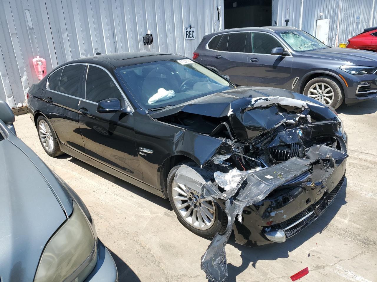 2011 BMW 535 Xi - Фото 4