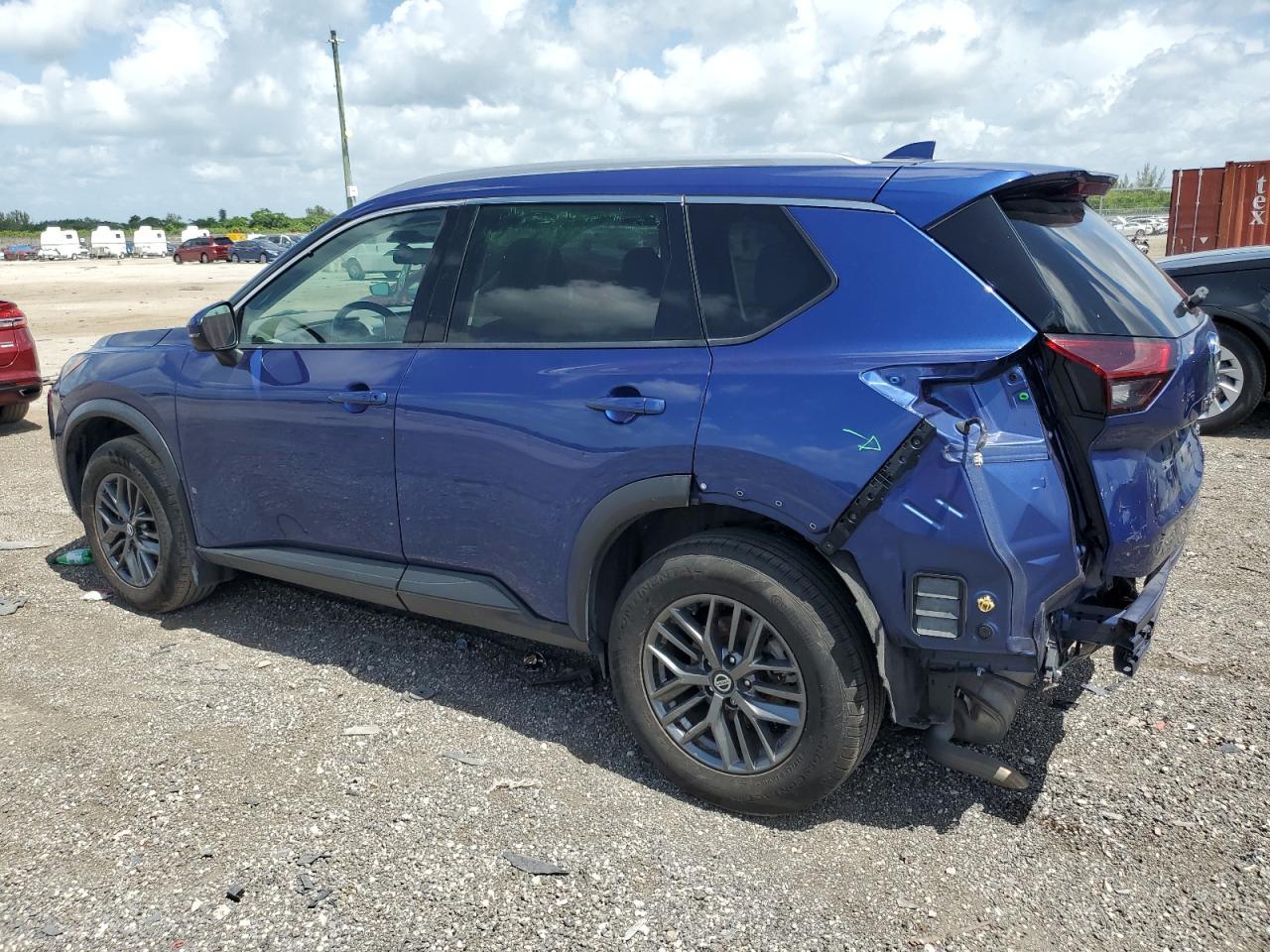 2021 Nissan Rogue Sv - Фото 2
