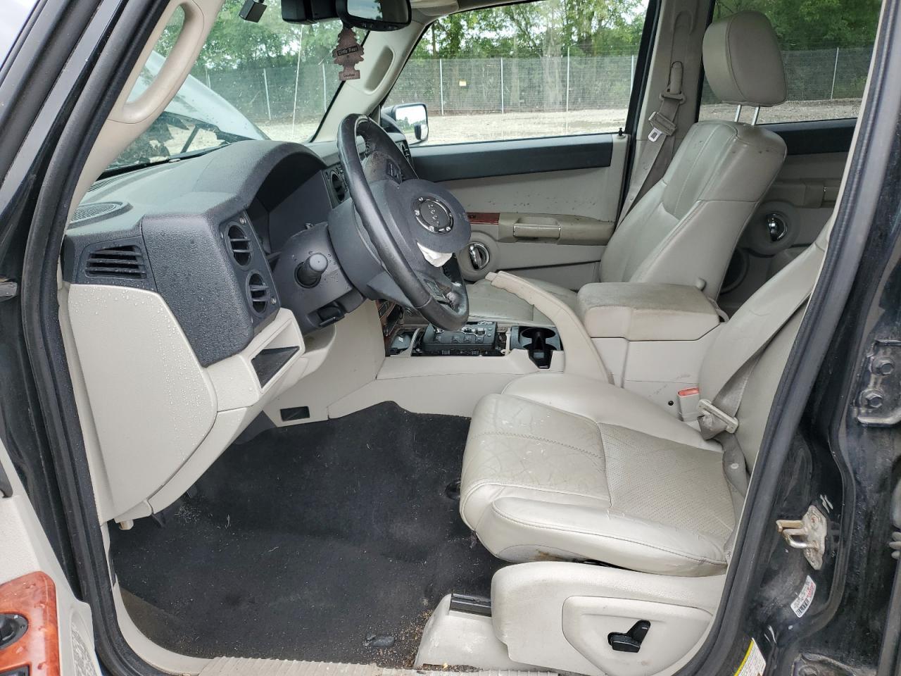 2006 Jeep Commander Limited - Image 7