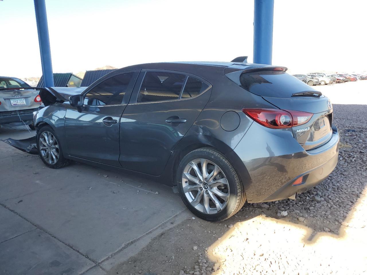 2014 Mazda 3 Grand Touring - Image 3