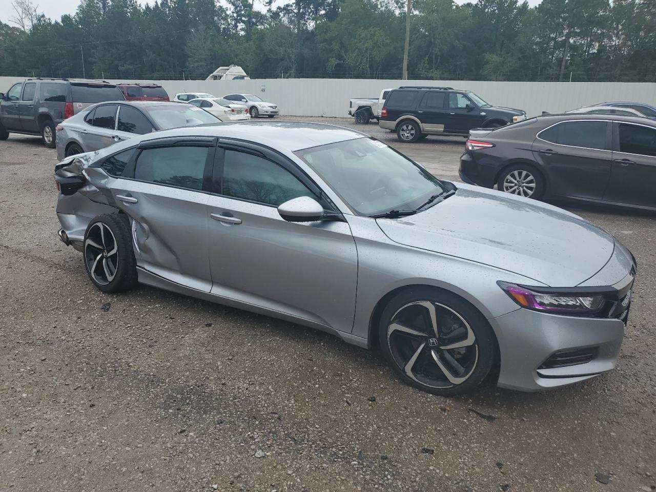 2019 Honda Accord Sport - Image 4