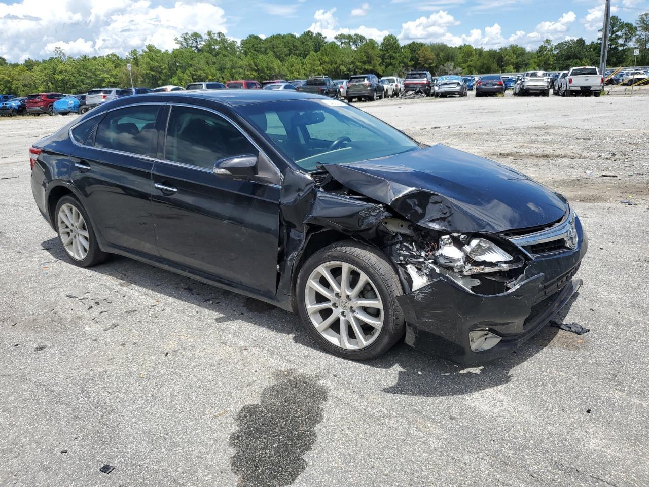 2015 Toyota Avalon Xle - Image 4
