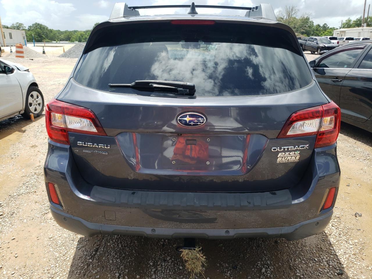 2017 Subaru Outback 2.5I Limited - Image 6