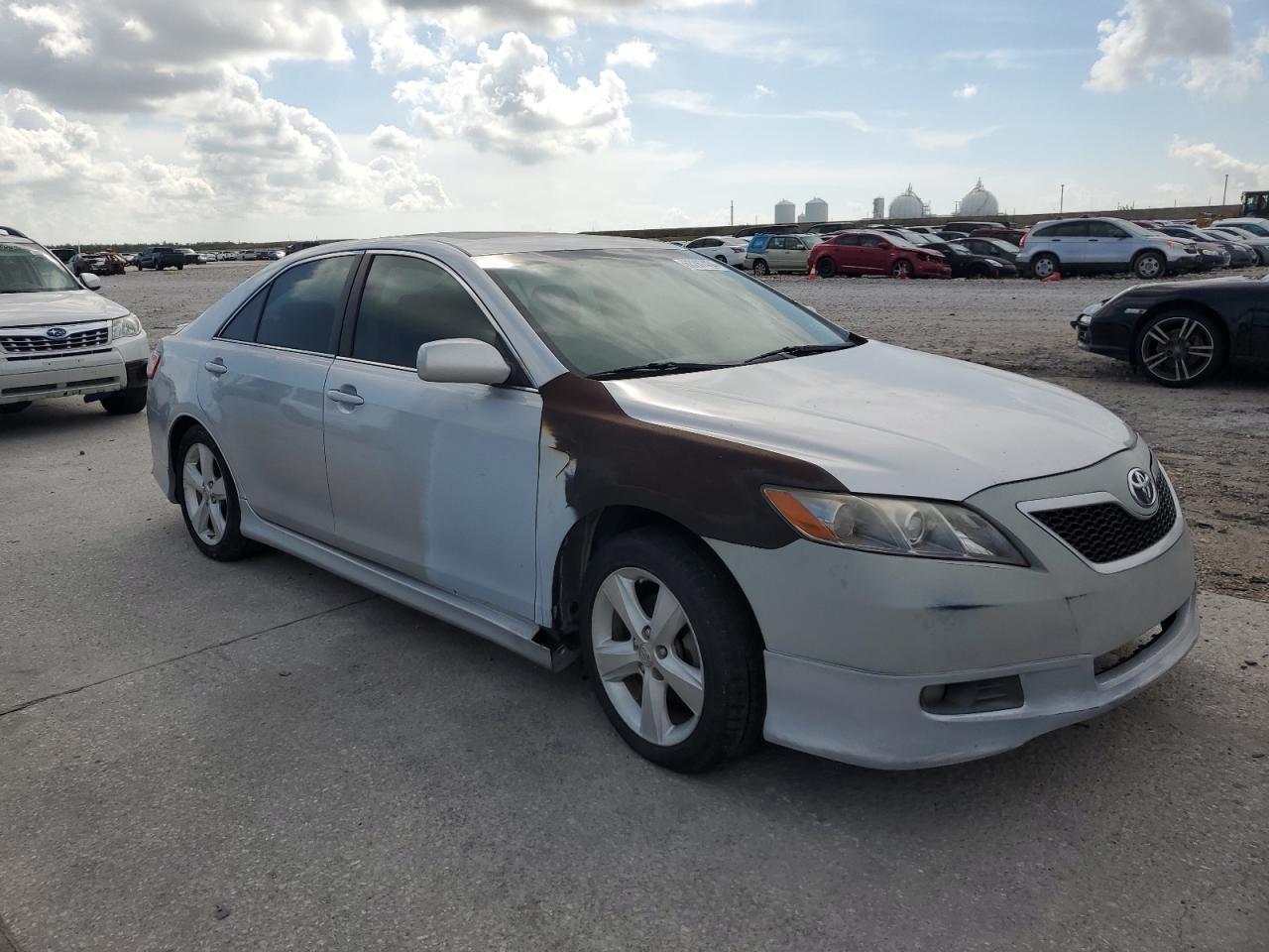 2010 Toyota Camry Base - Фото 4