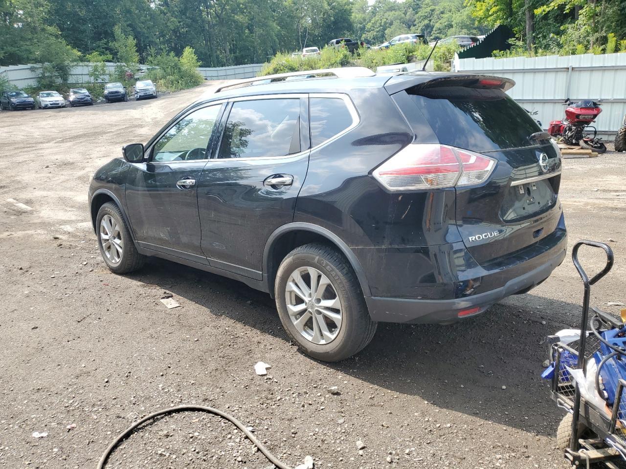 2015 Nissan Rogue S - Фото 2