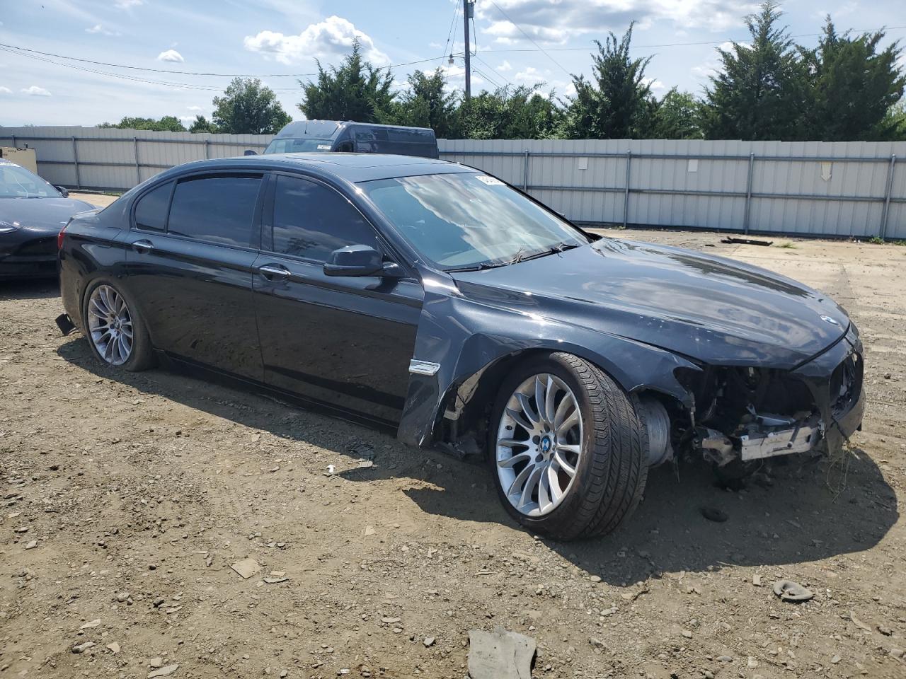2015 BMW 740 Lxi - Фото 4