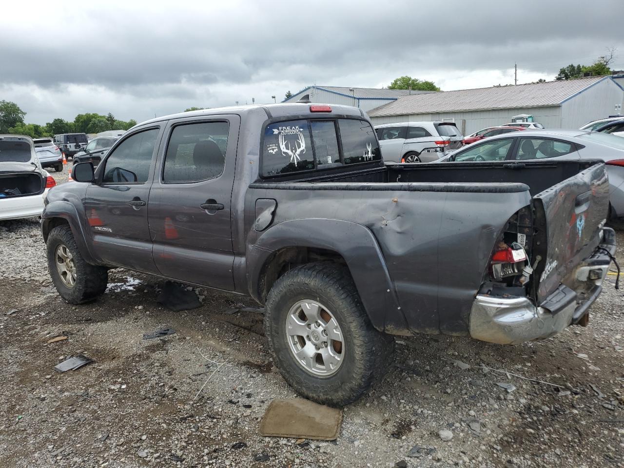 2014 Toyota Tacoma Double Cab - Image 2