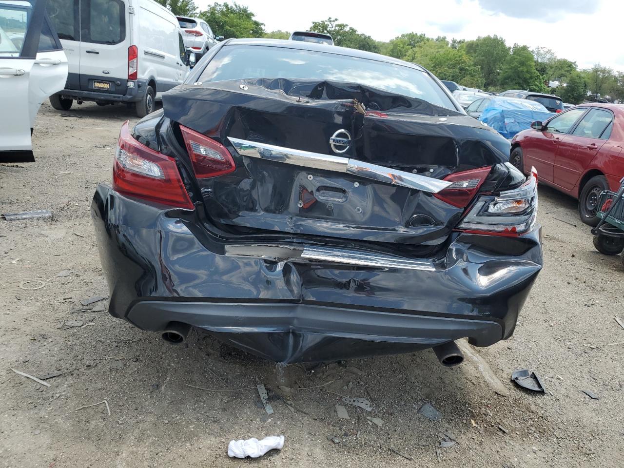 2017 Nissan Altima 2.5 - Фото 6