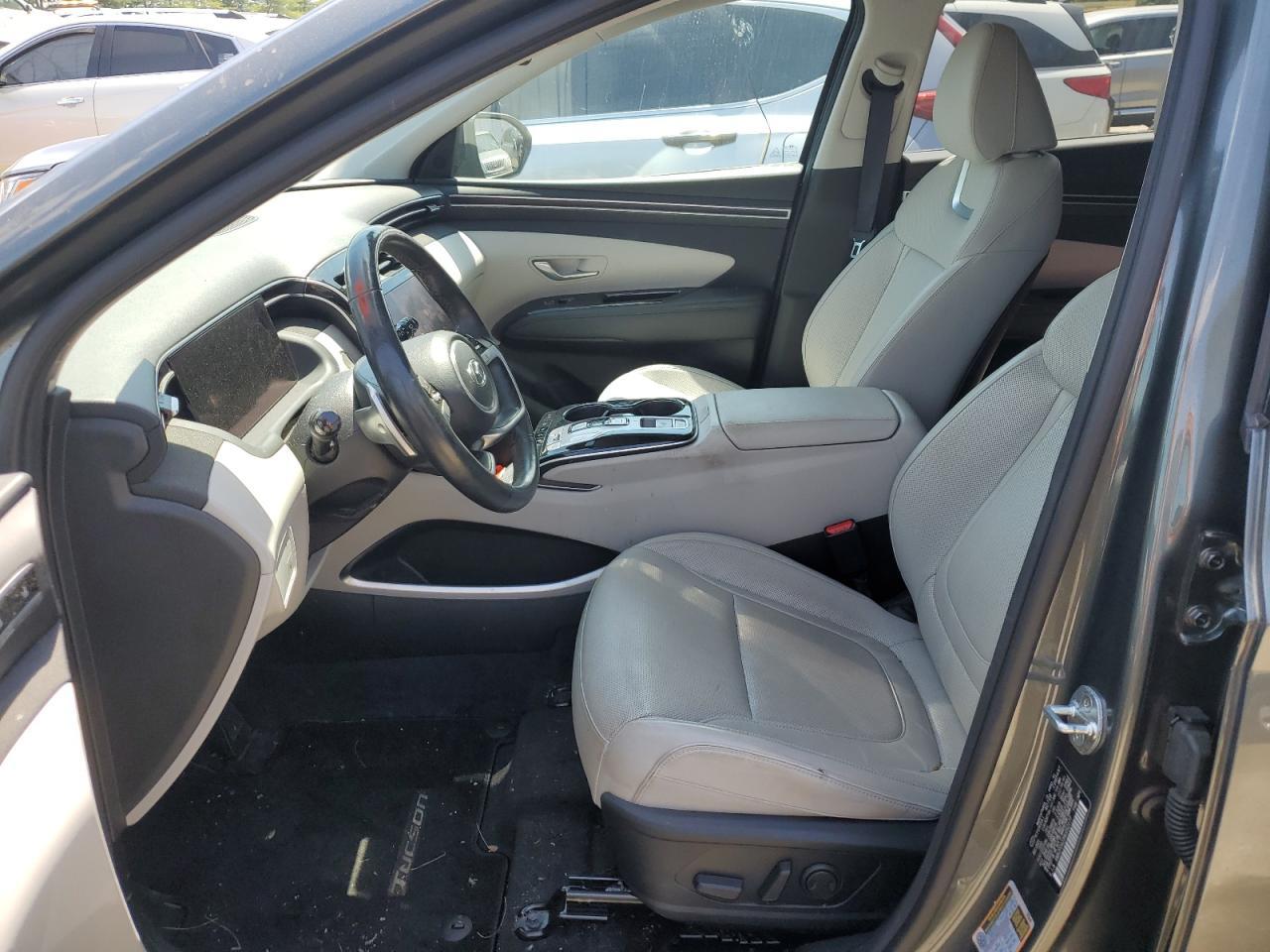 2022 Hyundai Tucson Limited - Image 7