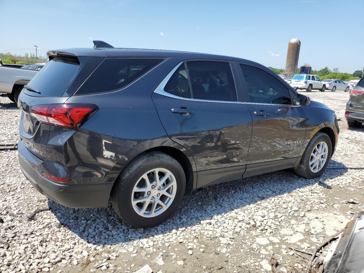 2022 Chevrolet Equinox Lt - Фото 3