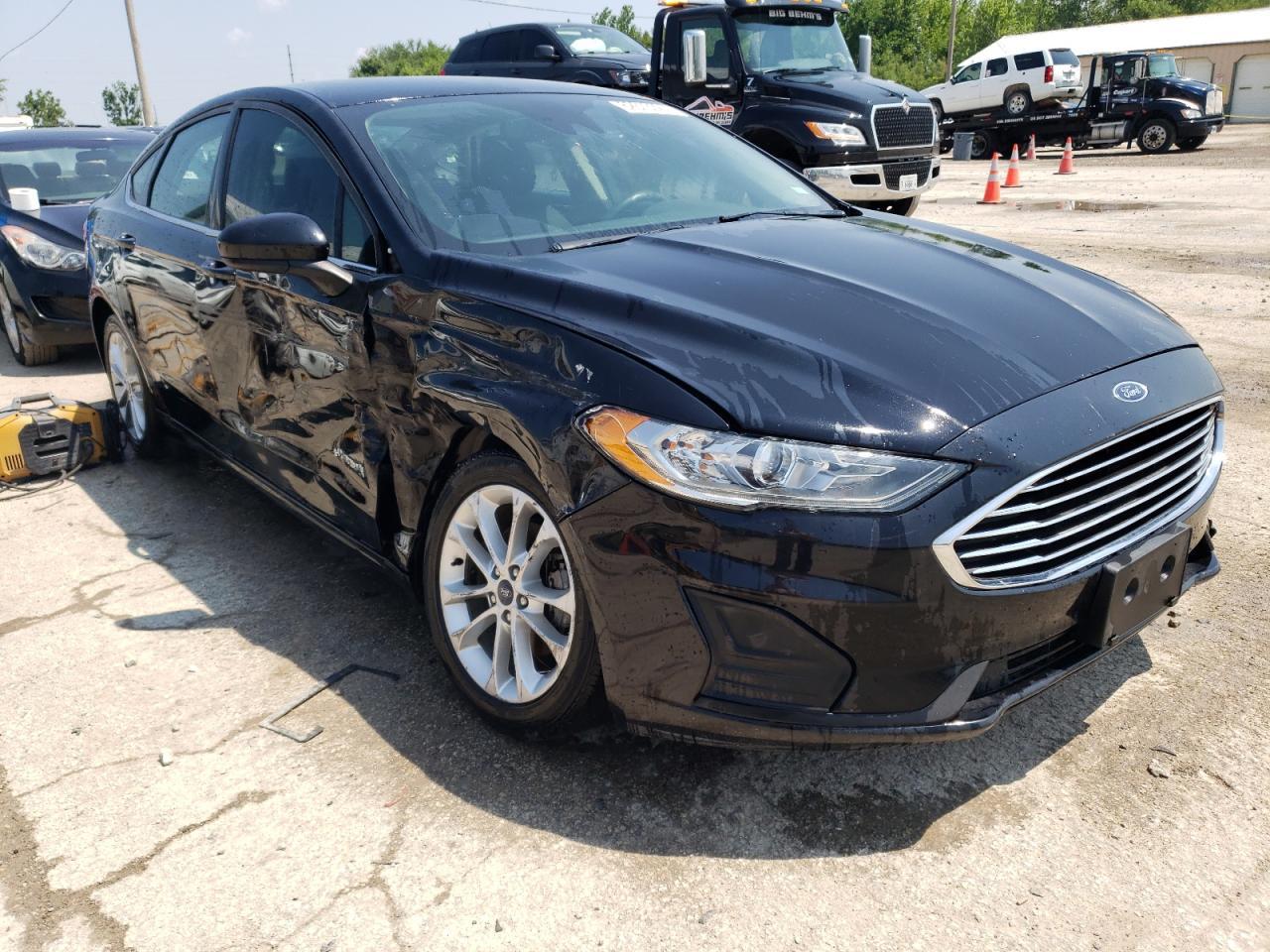 2019 Ford Fusion Se - Image 4