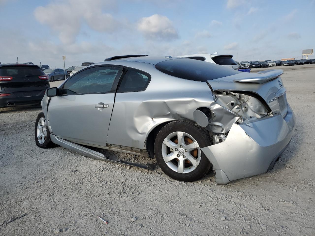 2008 Nissan Altima 2.5S - Фото 2