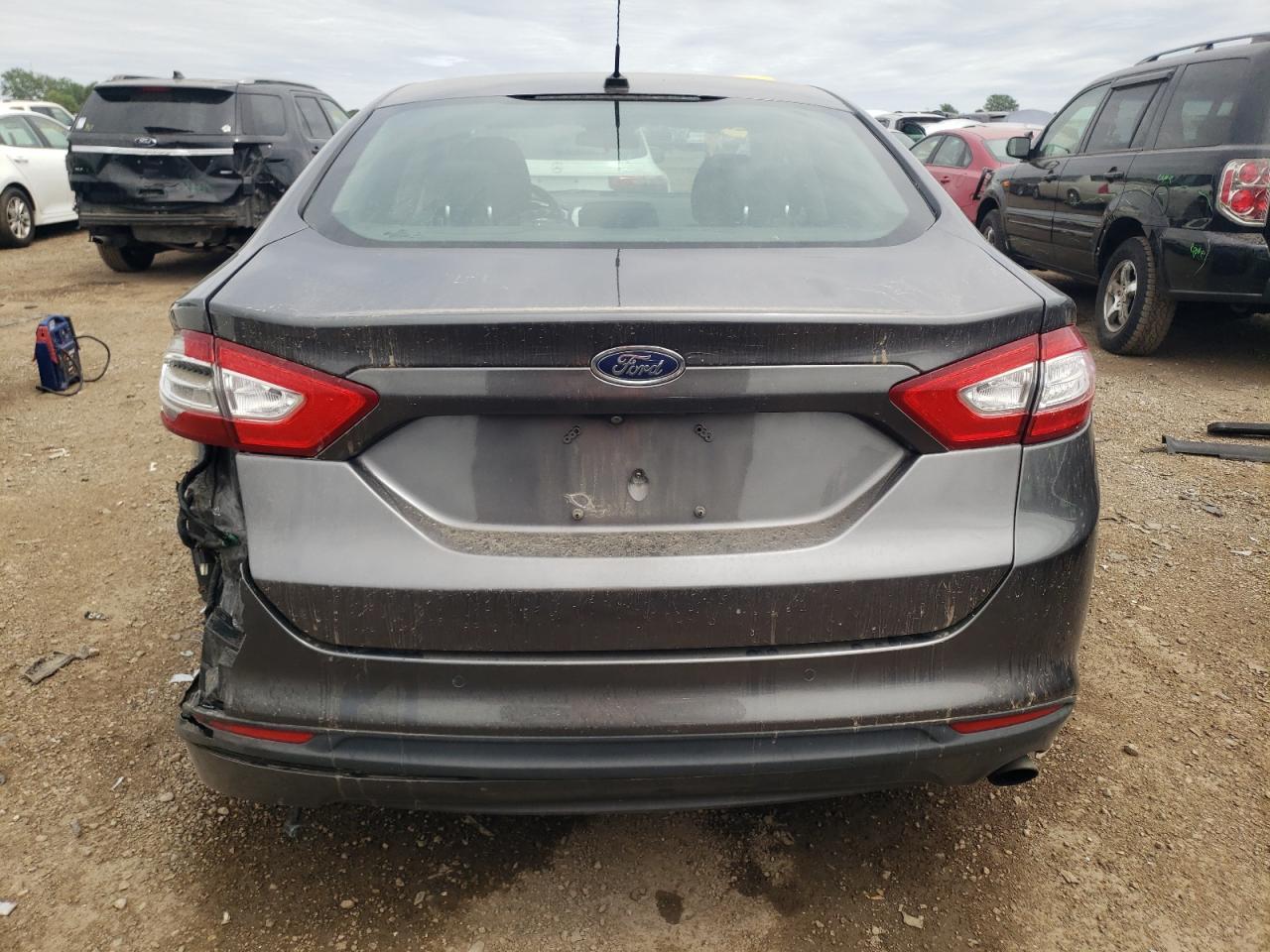 2016 Ford Fusion Se - Фото 6