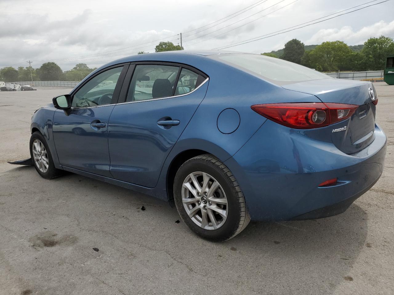 2018 Mazda 3 Sport - Image 2