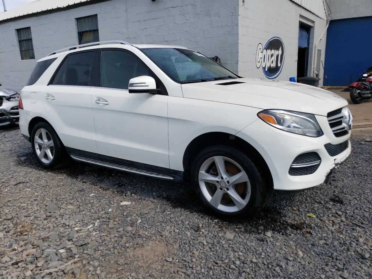 2016 Mercedes-Benz Gle 350 4Matic - Фото 4