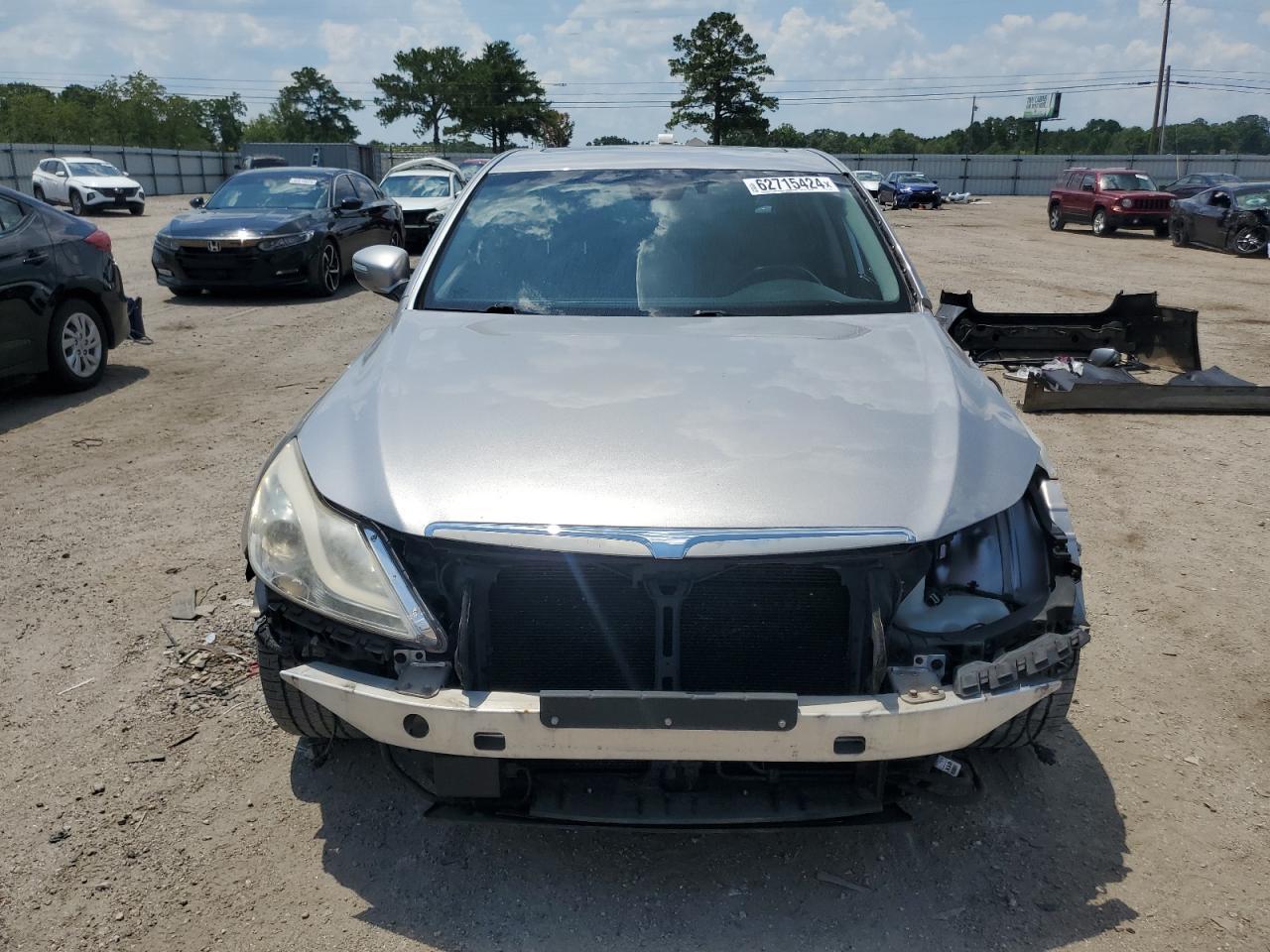 2013 Hyundai Genesis 3.8L - Image 5