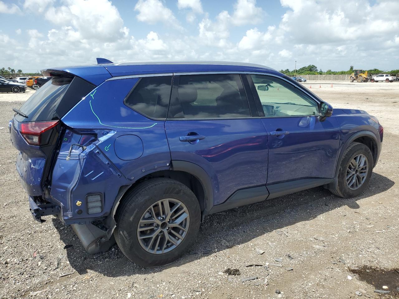 2021 Nissan Rogue Sv - Фото 3