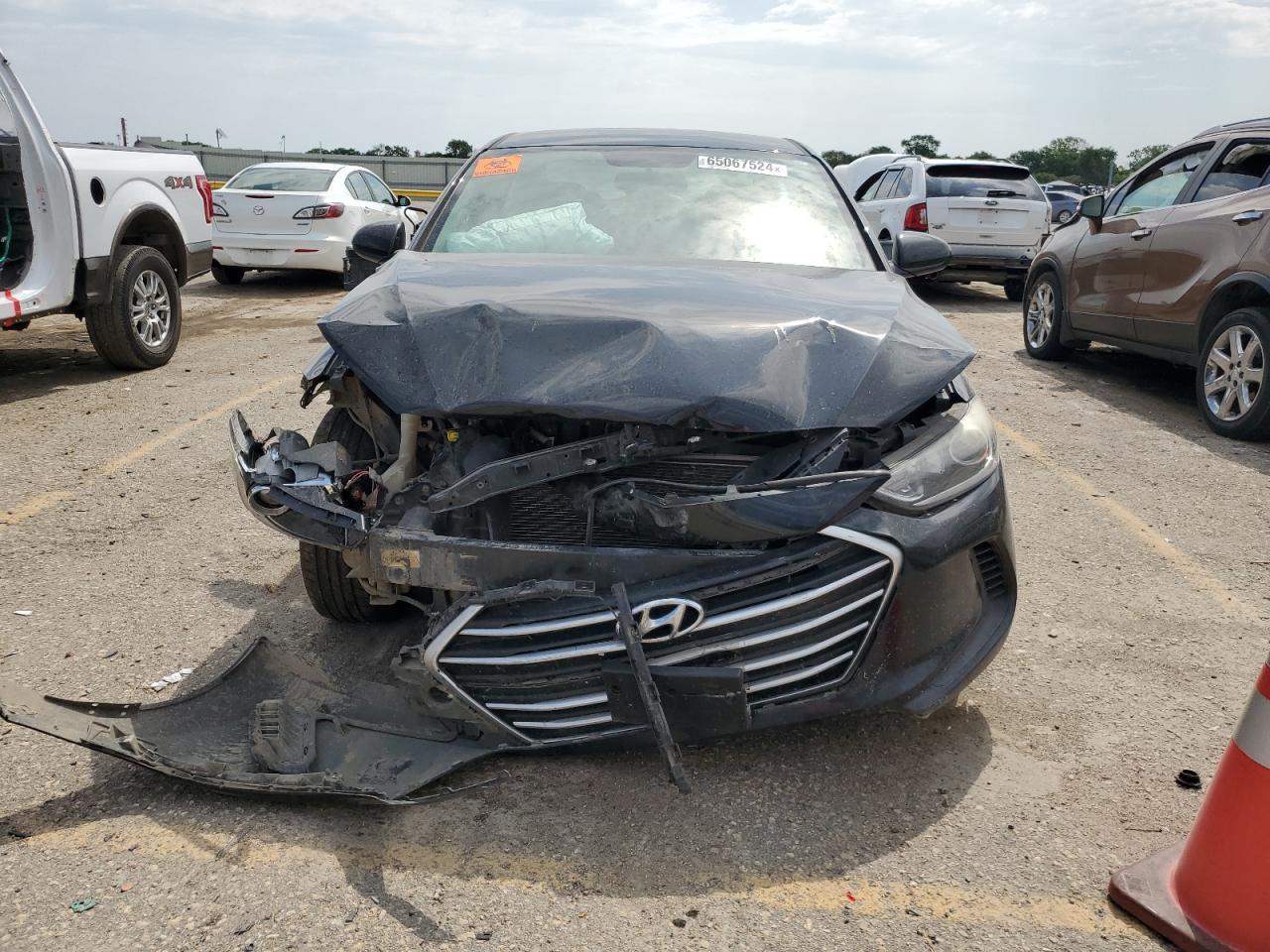 2018 Hyundai Elantra Sel - Фото 5