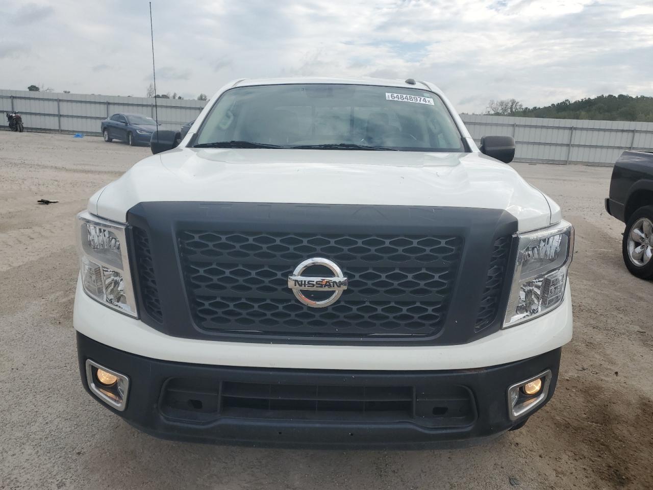 2019 Nissan Titan S - Image 5
