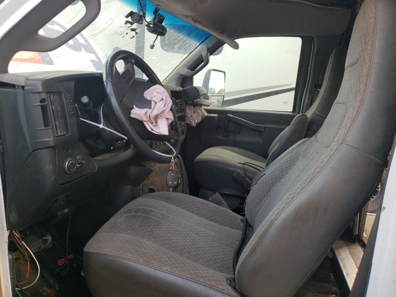 2021 Chevrolet Express G3500 - Image 7