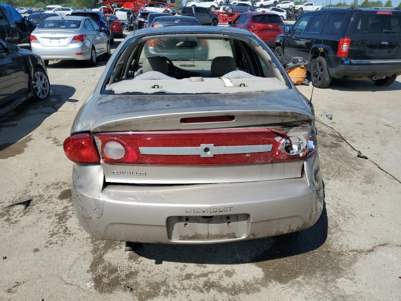 2003 Chevrolet Cavalier - Фото 6