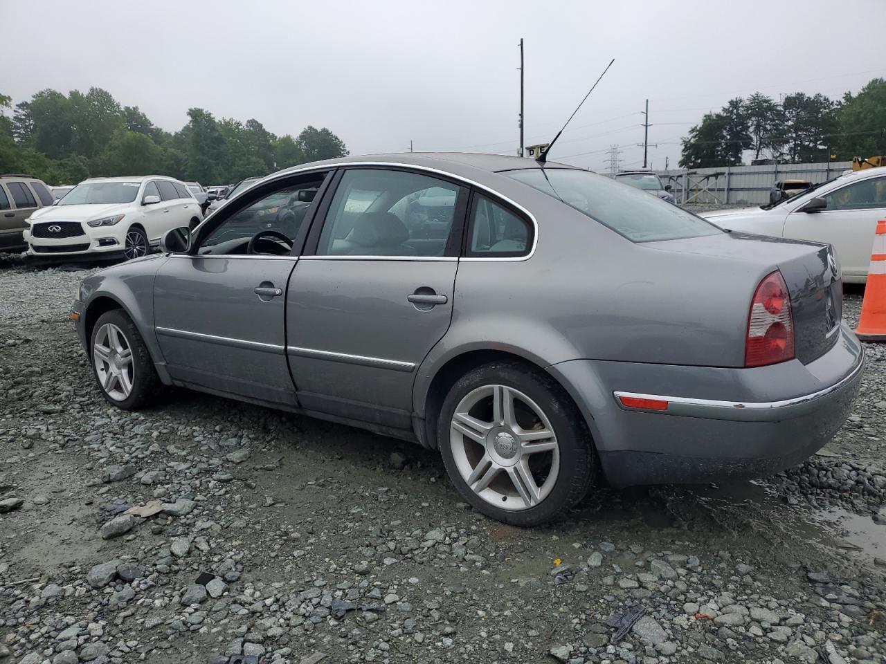 2005 Volkswagen Passat Gls - Фото 2