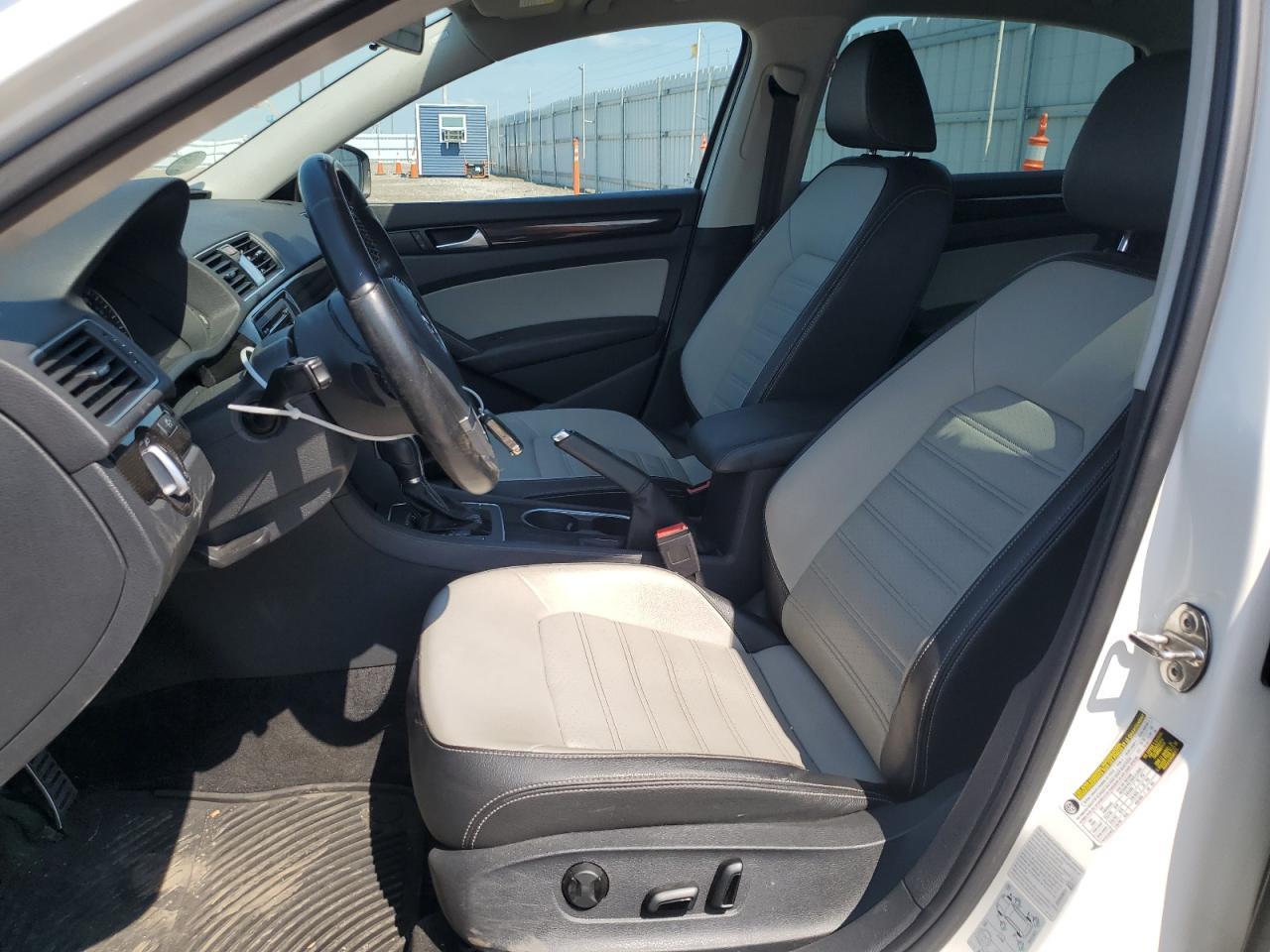 2015 Volkswagen Passat Se - Фото 7