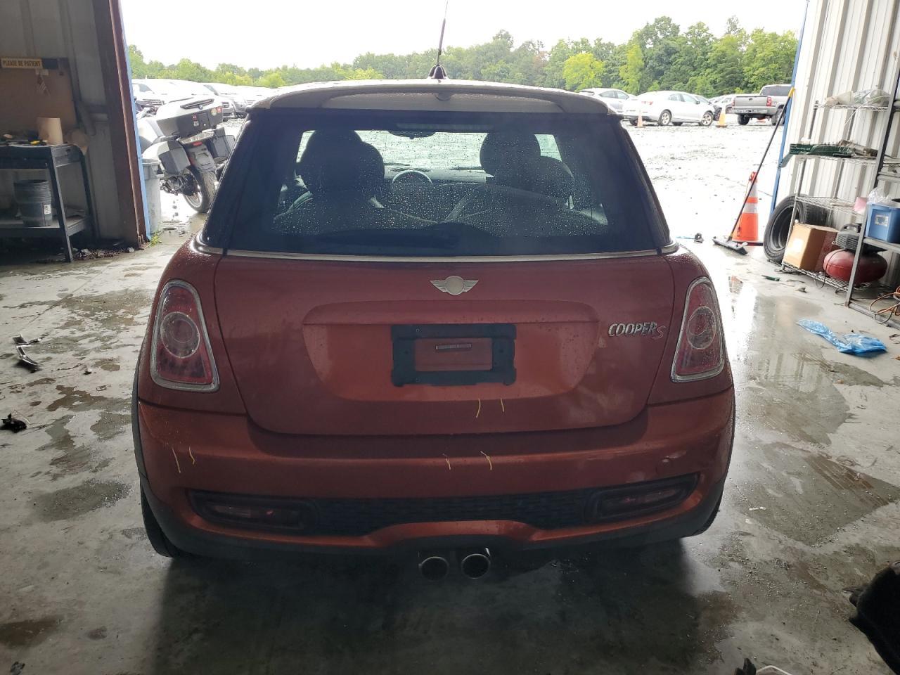 2011 Mini Cooper S - Image 6