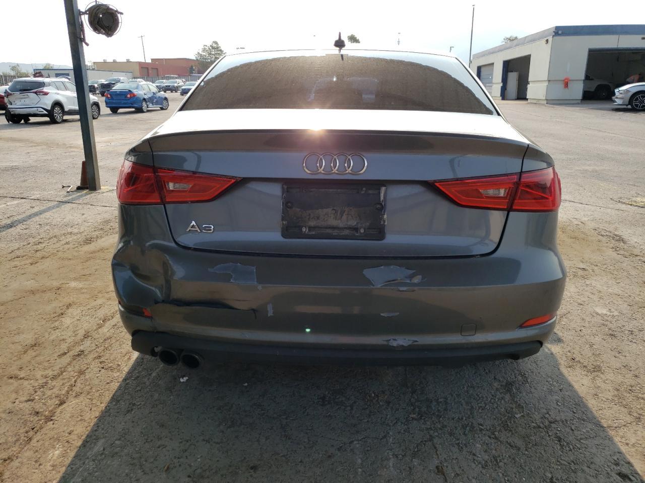 2015 Audi A3 Premium - Фото 6