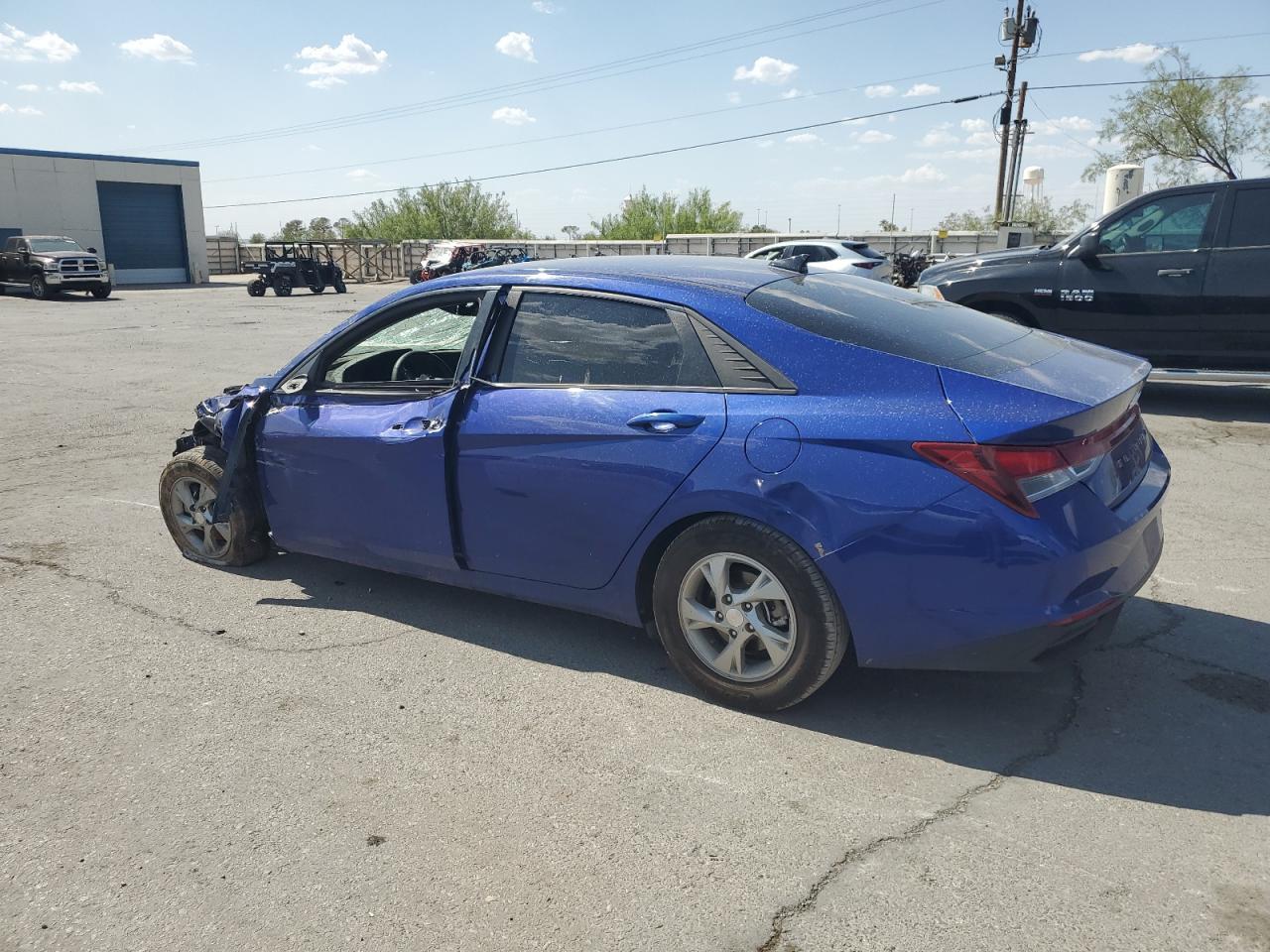 2021 Hyundai Elantra Se - Image 2