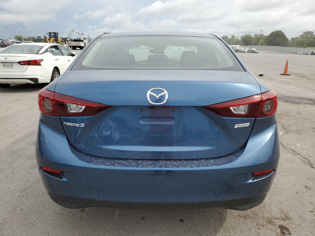 2018 Mazda 3 Sport - Image 6