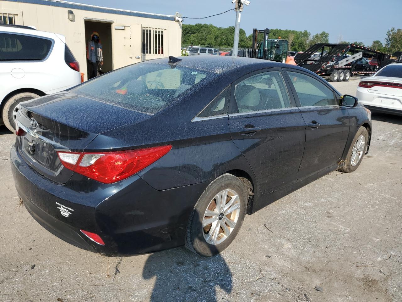2014 Hyundai Sonata Gls - Фото 3