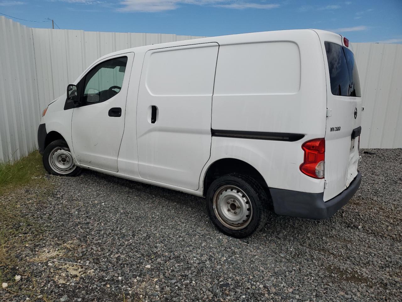 2017 Nissan Nv200 - Фото 2