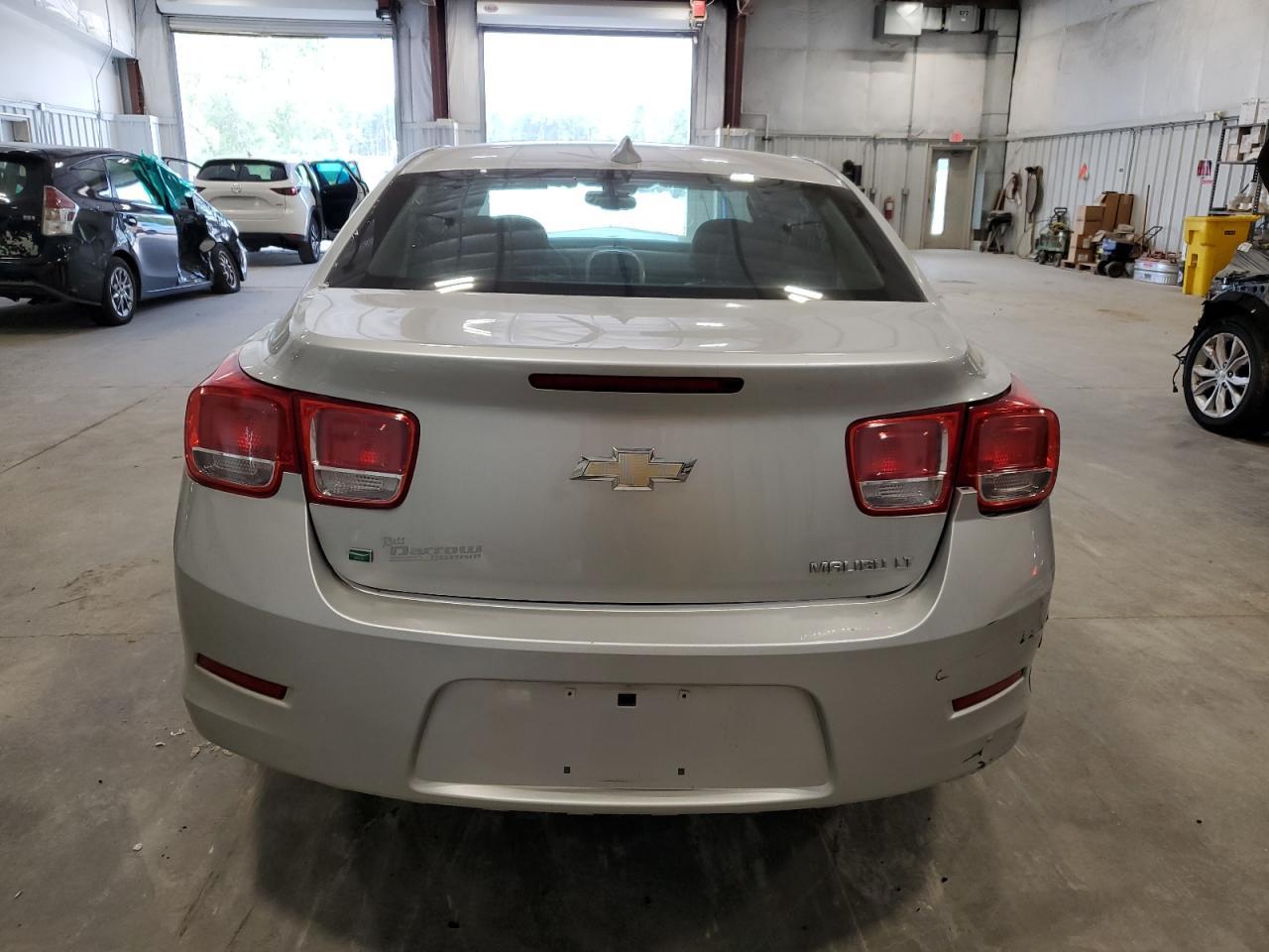 2016 Chevrolet Malibu Limited Lt - Image 6