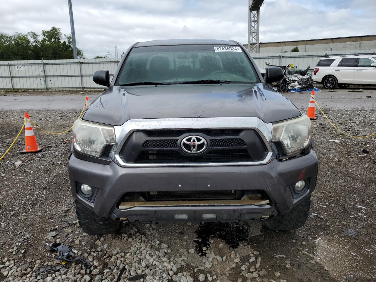 2014 Toyota Tacoma Double Cab - Image 5