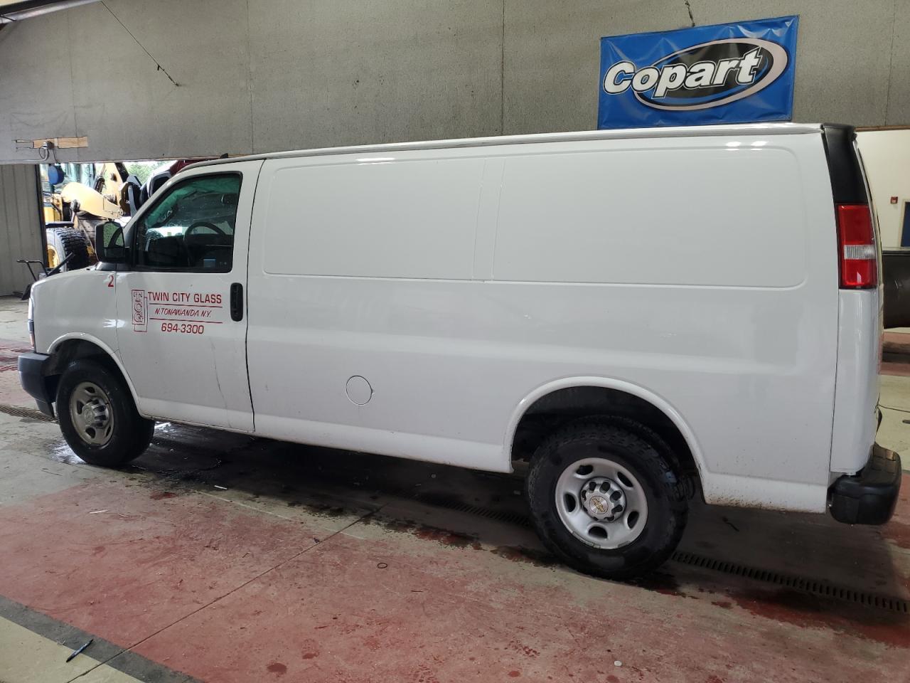 2018 Chevrolet Express G2500 - Image 2