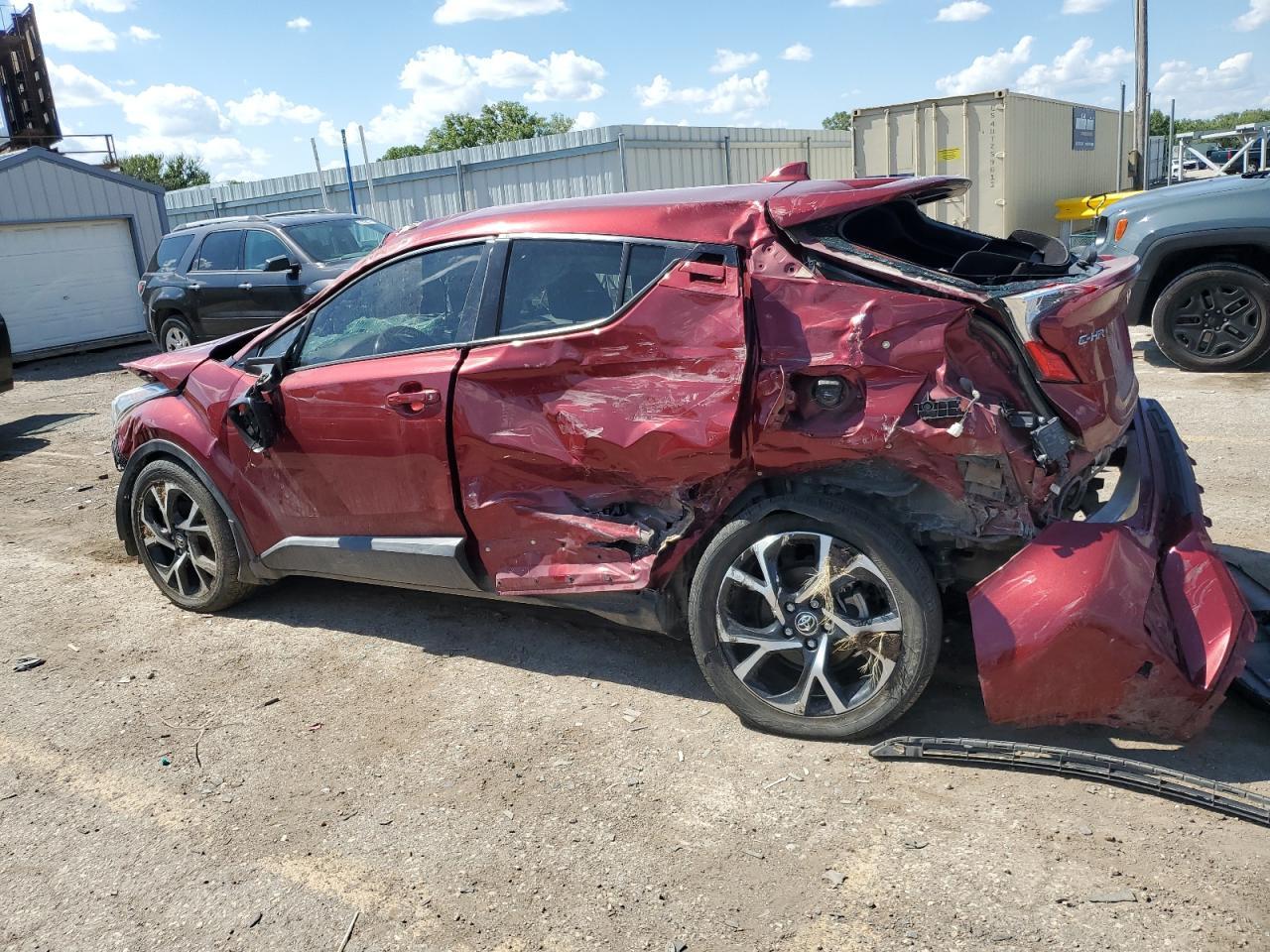 2018 Toyota C-Hr Xle - Image 2