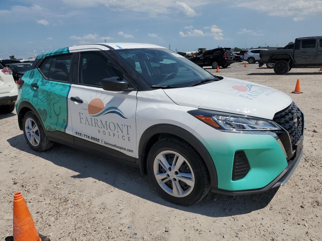 2022 Nissan Kicks S - Фото 4