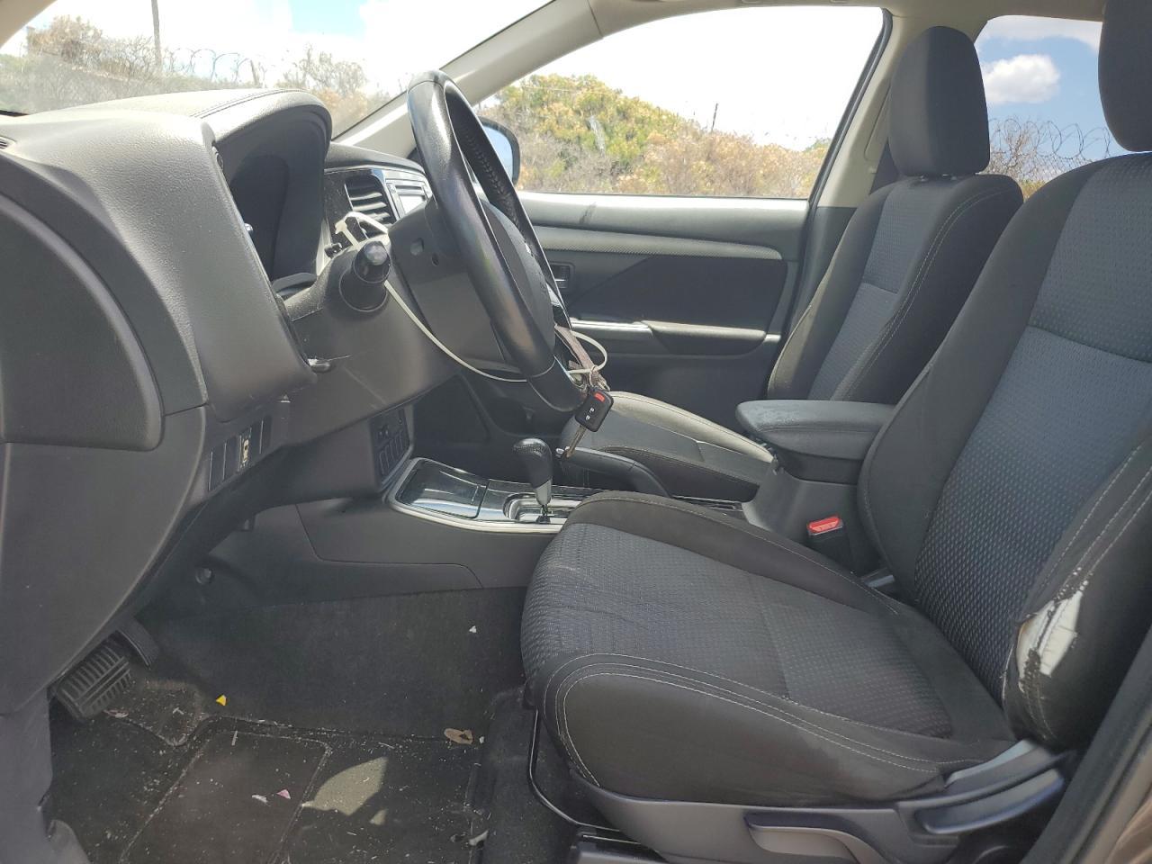 2017 Mitsubishi Outlander Es - Фото 7