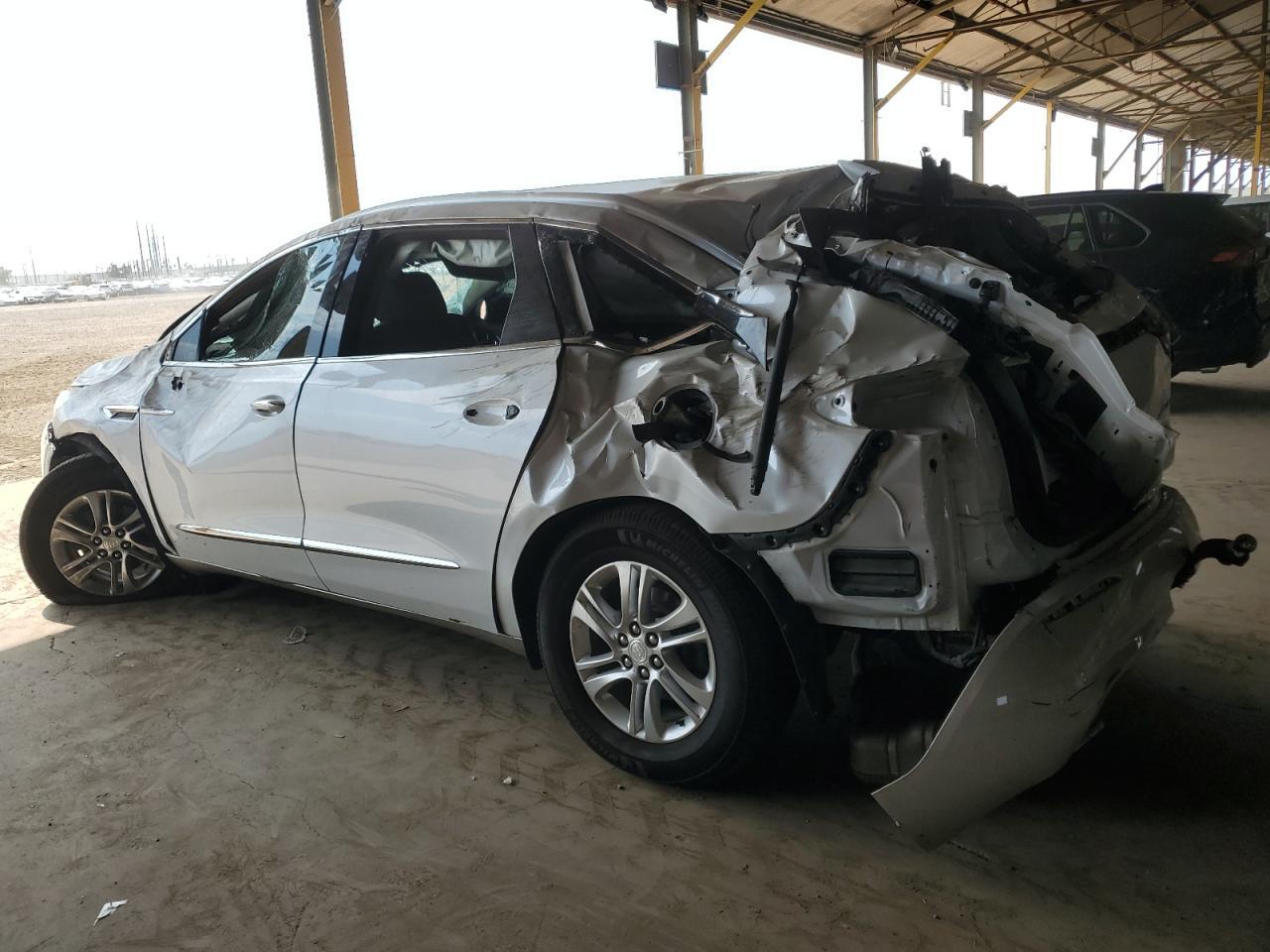 2018 Buick Enclave Premium - Фото 2