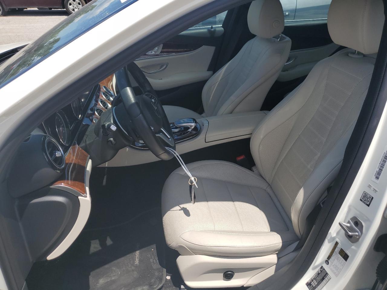 2019 Mercedes-Benz E 450 4Matic - Фото 7