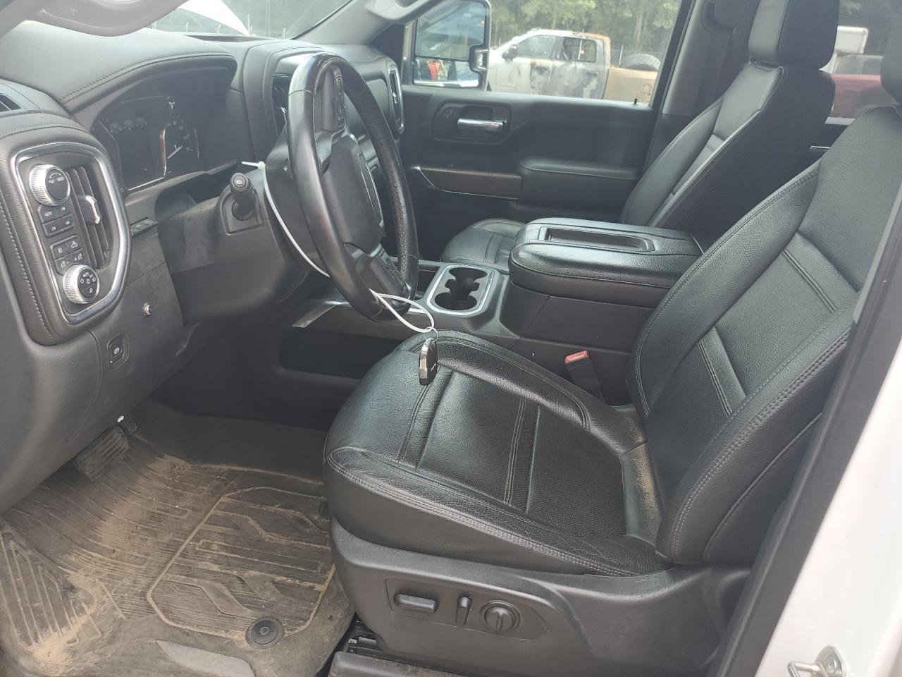 2020 GMC Sierra K3500 Denali - Image 7